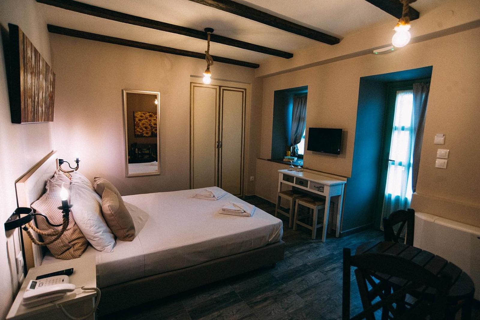 Axiokersa Suites Самотраки Экстерьер фото